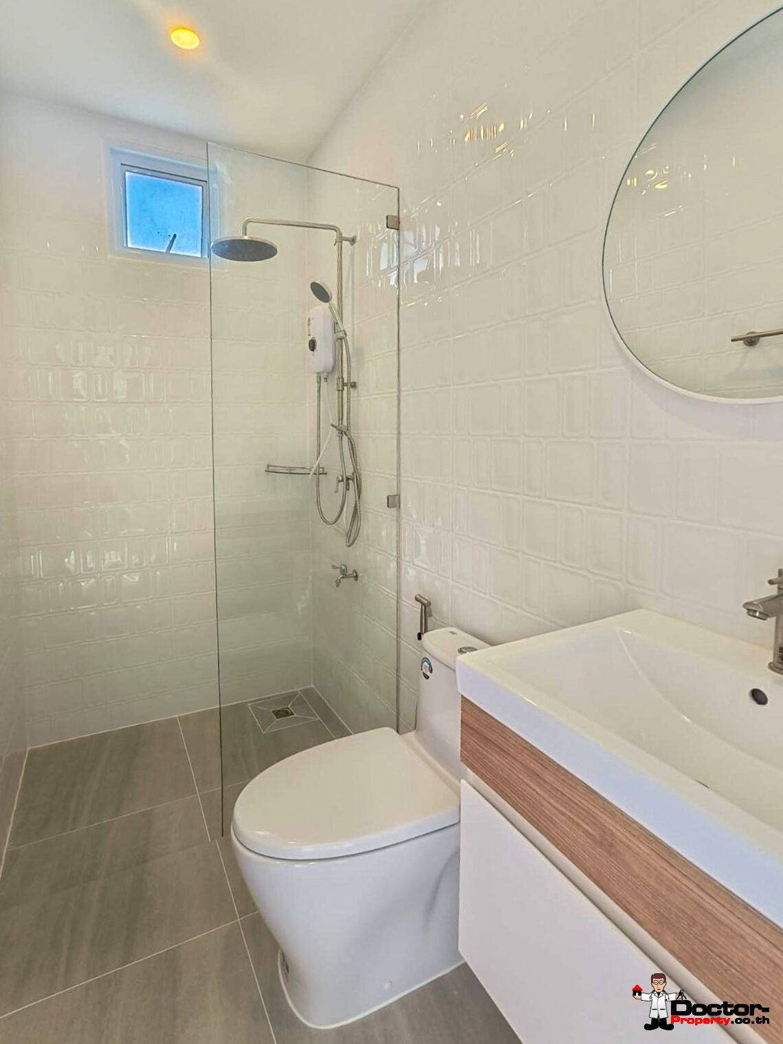 3 Bedroom Pool Villa with Partial Sea View in Chaweng, Koh Samui – For Sale